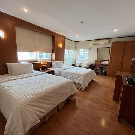 מלון בנגקוק Jhouse Thonglor מראה חיצוני תמונה